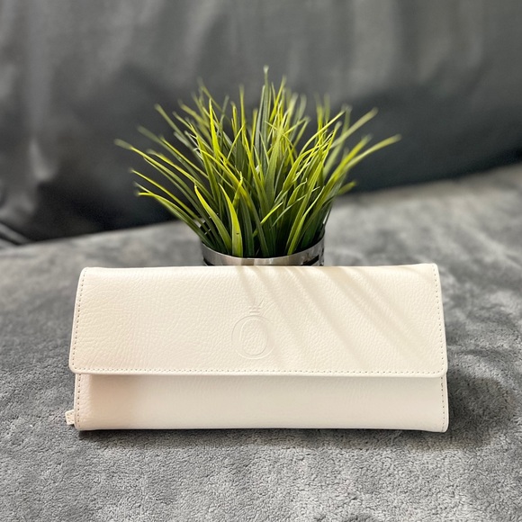 Pandora Unforgettable Moments Clutch/Jewelry Bag - Picture 2 of 12